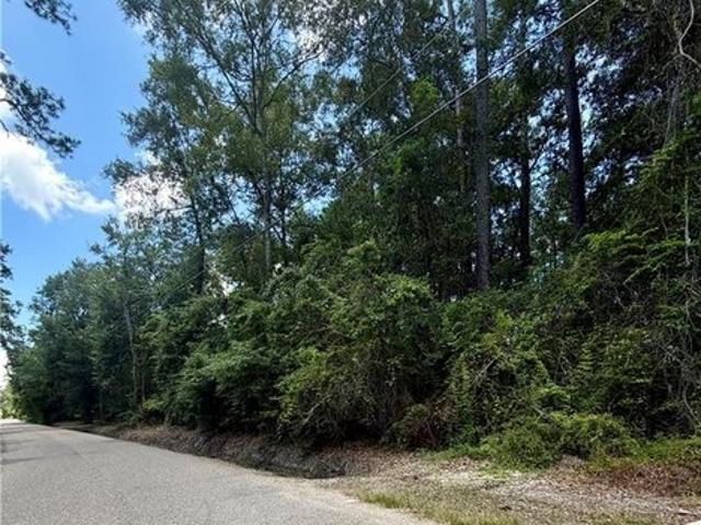 Land for sale in Slidell, Louisiana