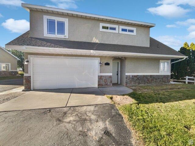 House for sale in Saratoga Springs, Utah