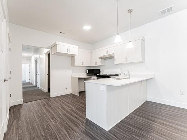 Condo for sale in Saratoga Springs, Utah