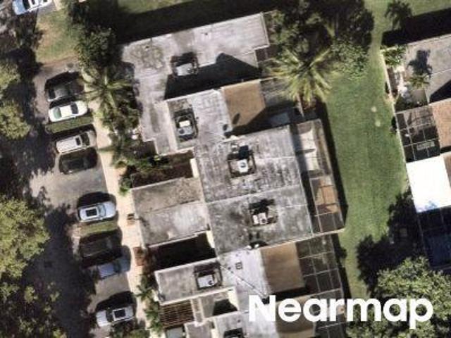Townhouse for sale in Pembroke Pines, Florida