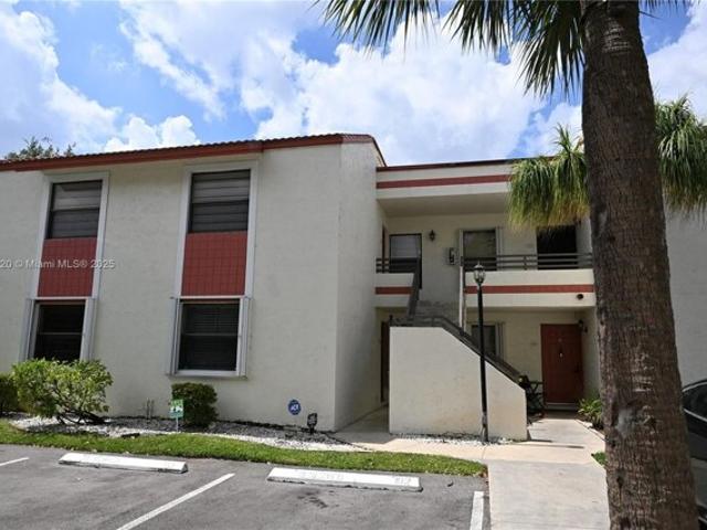 Condo for sale in Pembroke Pines