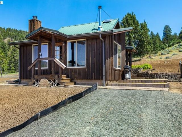 Condo for sale in Oregonia