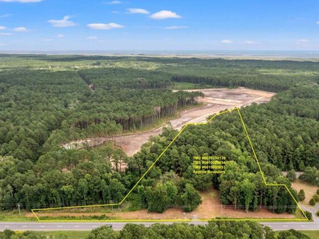 Land for sale in Awendaw