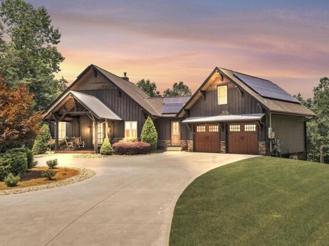 House for sale in Taylors