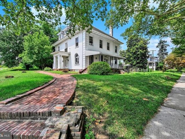 House for sale in Baltimore