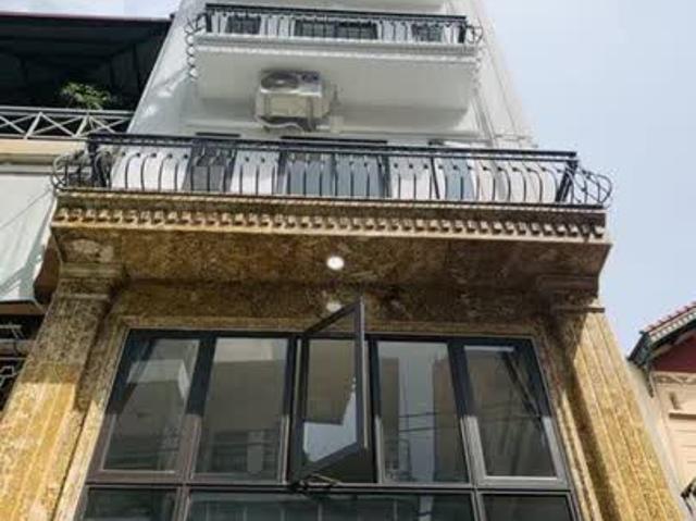 Biệt Thự bán tại Hoàn Kiếm, Hà Nội