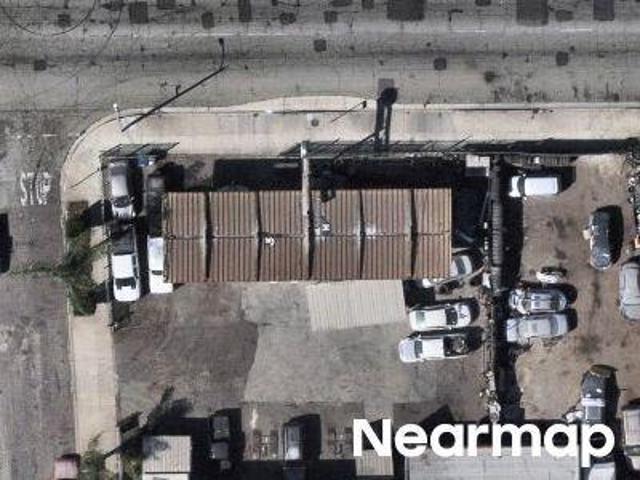 House for sale in Compton