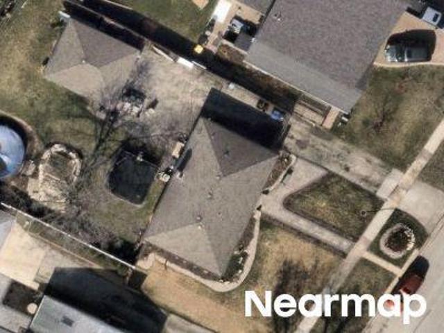 House for sale in Illinois