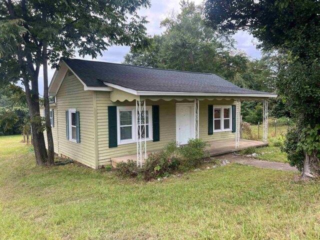 House for sale in Landrum, South Carolina