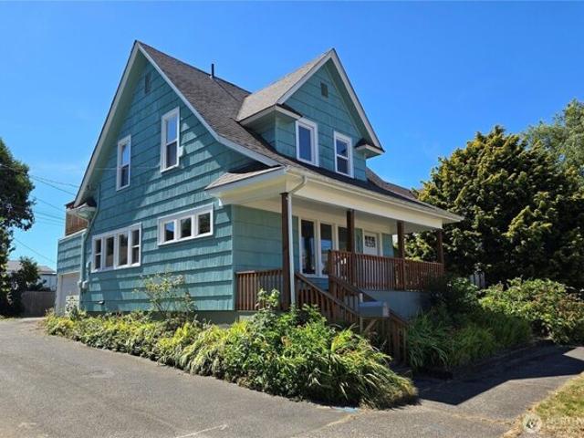 House for sale in Aberdeen, Washington