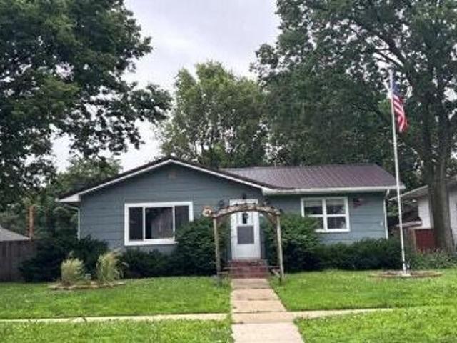 House for sale in Charles City, Iowa