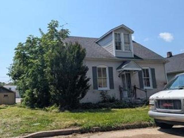 House for sale in Belleville, Illinois