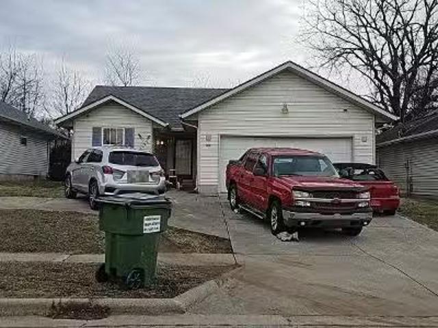 House for sale in Springfield