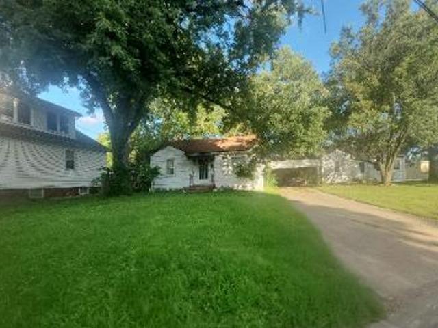 House for sale in Collinsville, Illinois