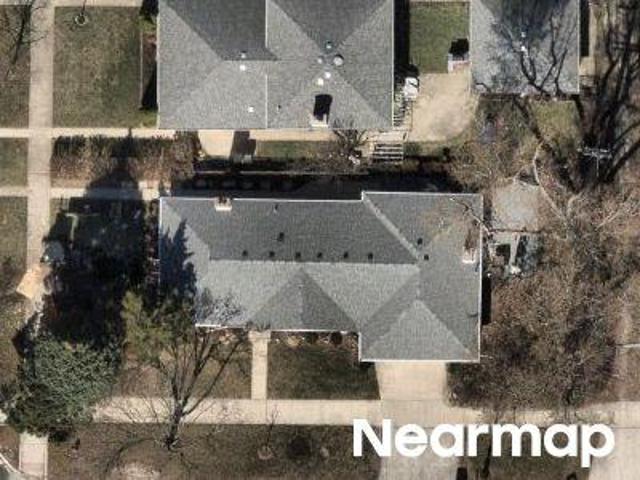 House for sale in Lincolnwood, Illinois