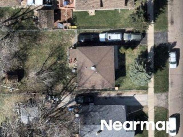 House for sale in Aurora, Illinois