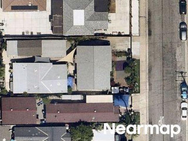 House for sale in East Los Angeles, Canoga Park