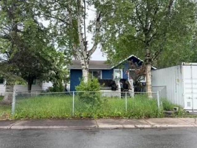 House for sale in Alaska