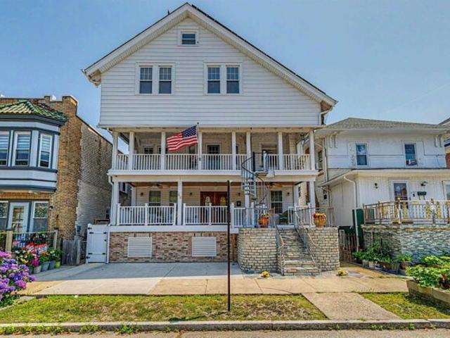 House for sale in Atlantic City, New Jersey