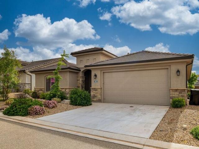 House for sale in Washington, Utah