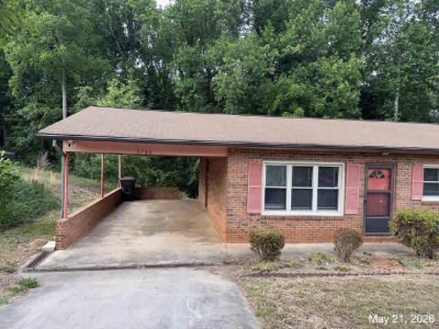 House for sale in Glen Alpine, North Carolina