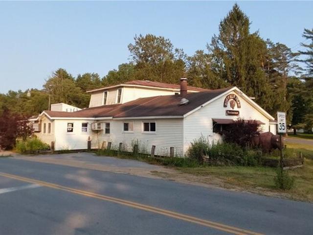 House for sale in Oneida, New York