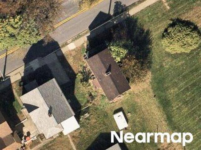 House for sale in New Castle, Pennsylvania