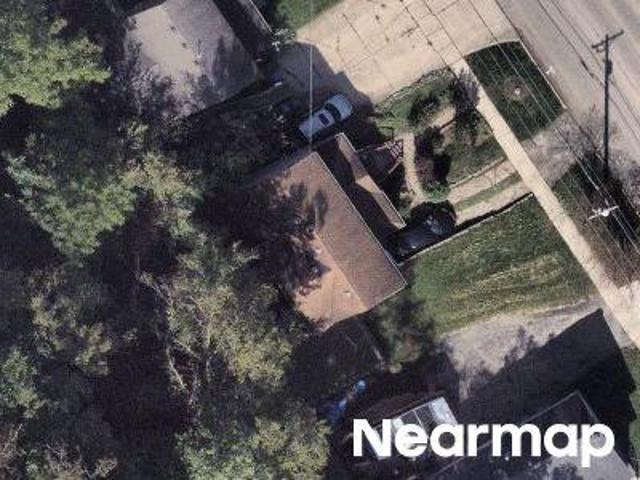 House for sale in Carpentersville, Kane County