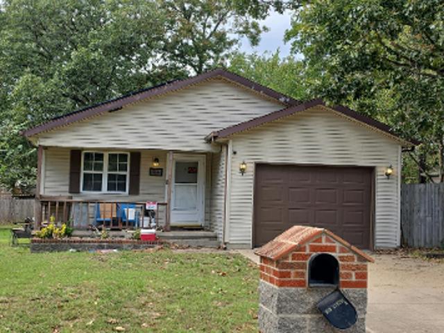 House for sale in Sunshine Acres, Carterville
