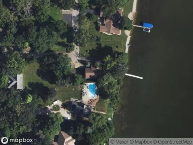 House for sale in Grayslake