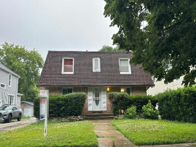 House for sale in Waukegan, Illinois