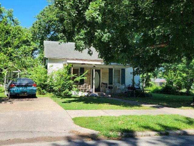 House for sale in Du Quoin, Perry County
