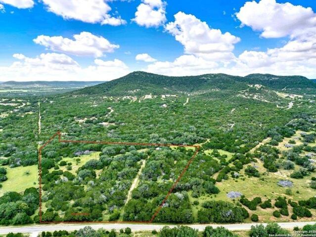 Land for sale in Utopia, Texas