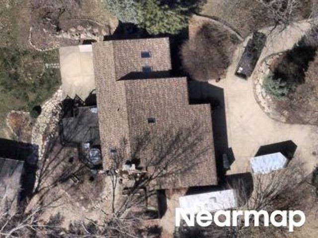 House for sale in Mchenry, Illinois