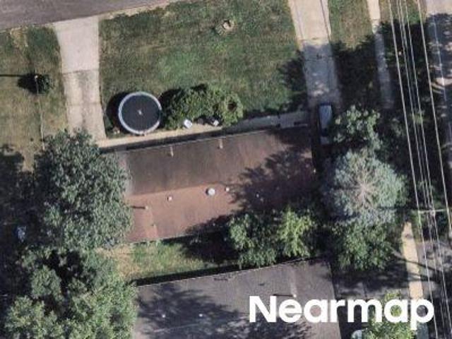 House for sale in Carpentersville, Illinois