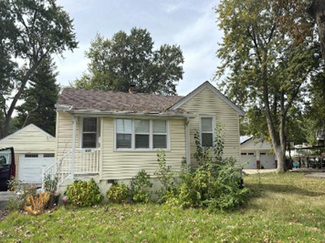 House for sale in Decatur, Macon County
