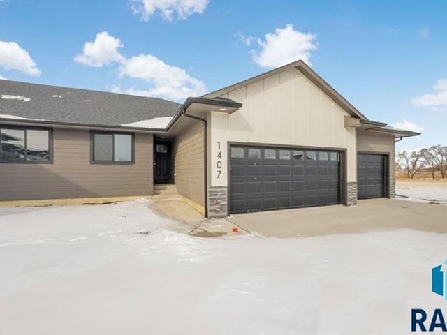Townhouse for sale in Tea, South Dakota