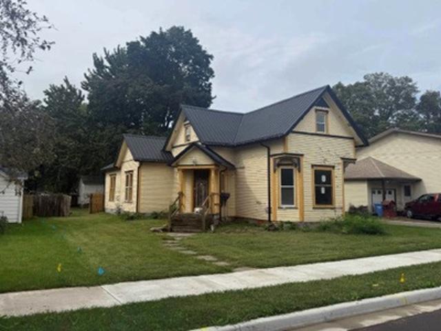 House for sale in South Whitley, Whitley County