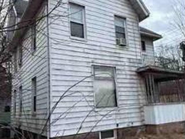 House for sale in Naugatuck, Connecticut