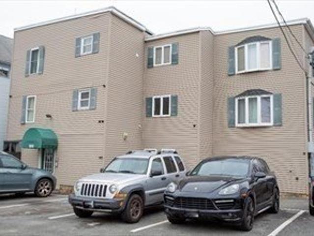 Condo for sale in Fall River Condo for sale in Fall River