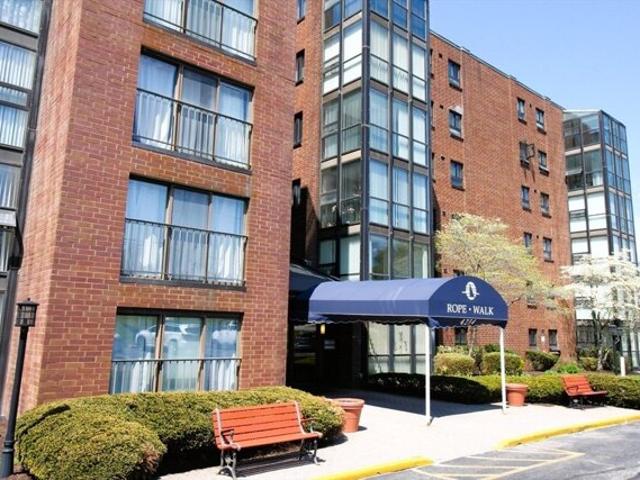 Condo for sale in Bristol, Massachusetts