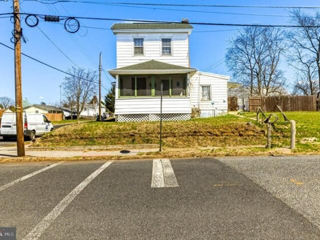 House for sale in Clayton, New Jersey