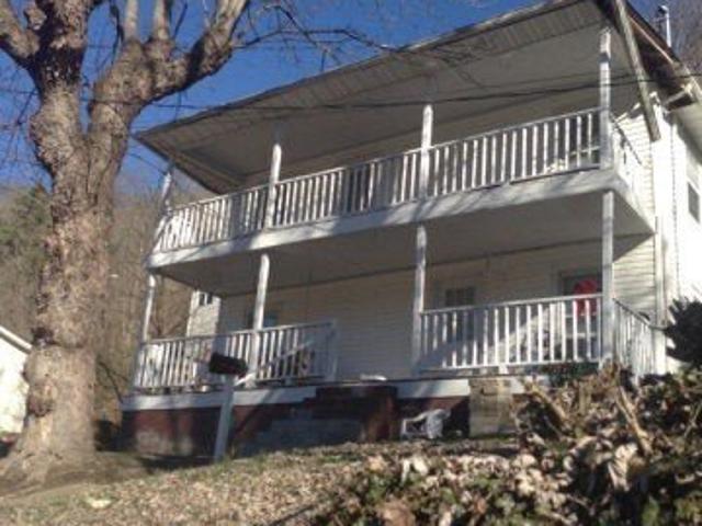 House for sale in Hazard