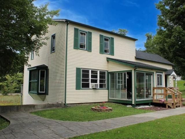 House for sale in Wallingford, Rutland County