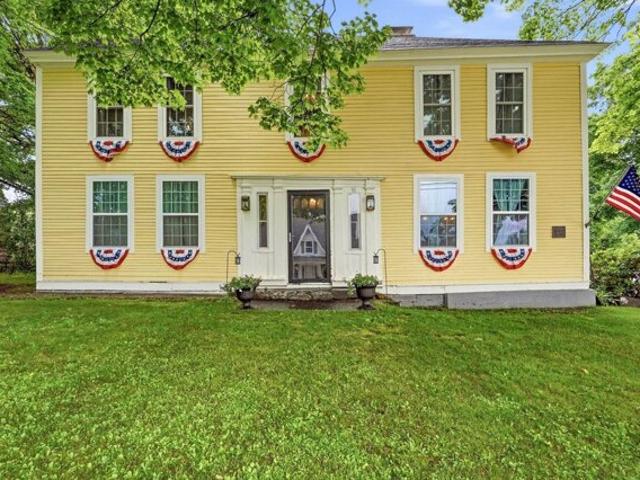 House for sale in New Hampshire