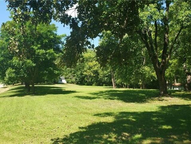 Land for sale in Farmville Land for sale in Farmville