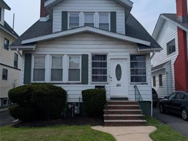 House for sale in East Orange