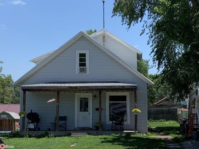 House for sale in Creston, Iowa