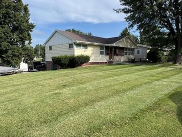 House for sale in Creston, Iowa