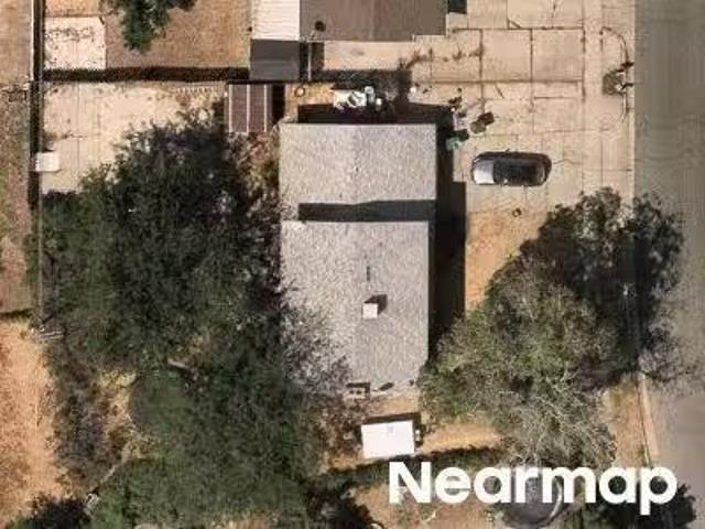 House for sale in Layton